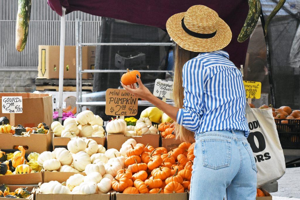 woman at farmer's market